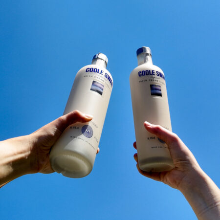 Coole-swan-bottle